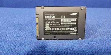 SAMSUNG 840 EVO 1TB SSD